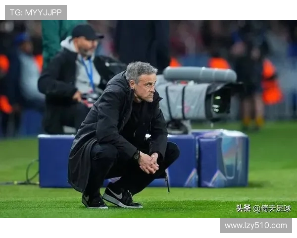 巴黎圣日耳曼与朗斯比赛深度分析及战术对比探讨